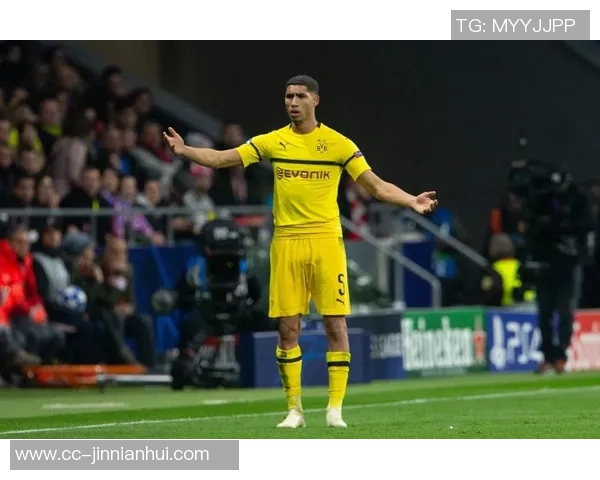 阿什拉夫首次单一自然年进球上双表现出色近5场首发贡献2球3助攻